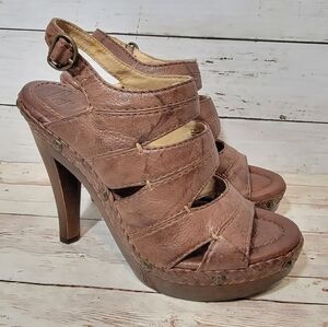 Frye Dara Campus Stitch Heels